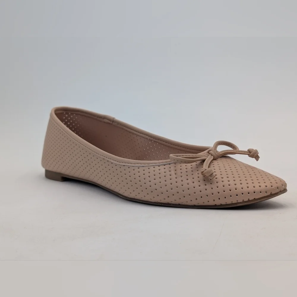 Bandolino Paprika Sz 11M Perforated Breathable Nude Comfy Slip-On Ballet Flats